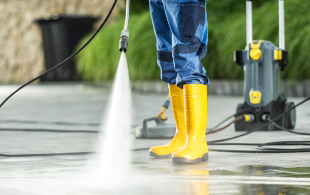 Fence Pressure Washing in Lewisburg, OH